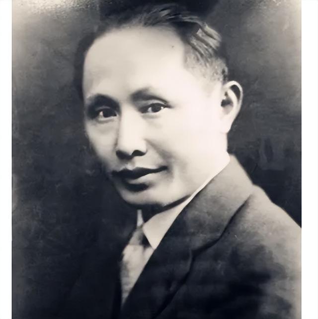 受投降的国军将领连蒋介石都想杀了他爱游戏最新何应钦：毛出席唯一不接(图1)