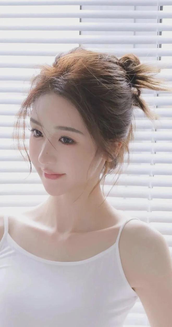 娇软美人渡翮V爱游戏轮流灌溉