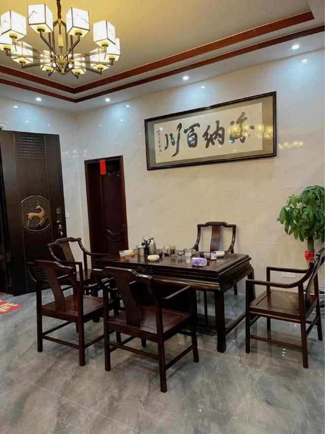 农村自建房老一辈的审美这效果太接地气了！ayx爱游戏体育网页版入口60岁大叔晒出(图9)